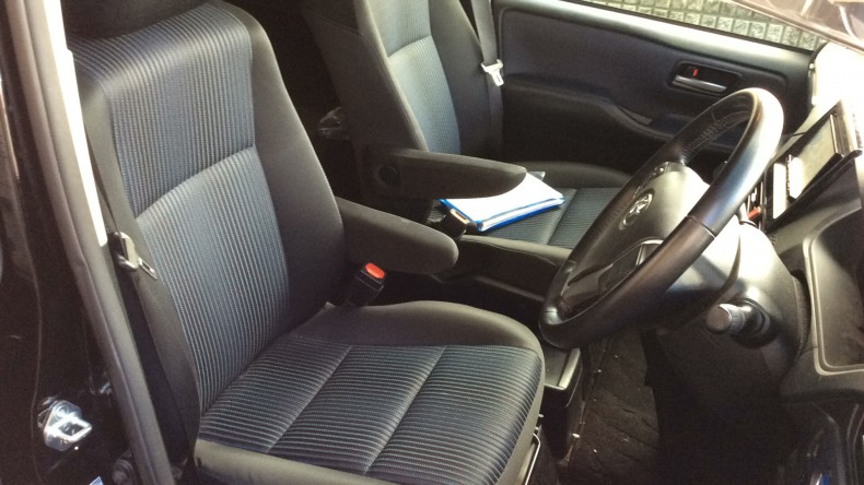 内装前方シート