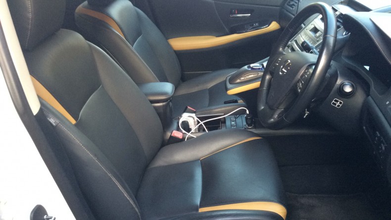 内装前方シート