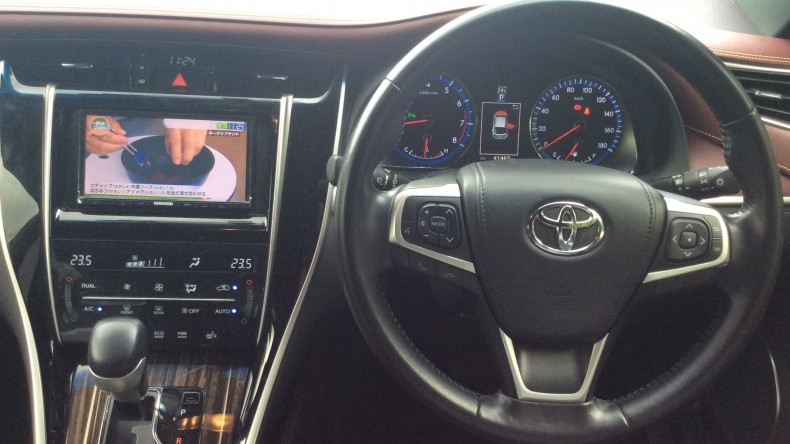 内装インパネ全体