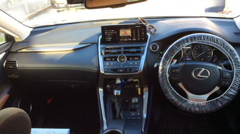 内装インパネ全体