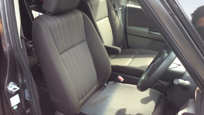 内装前方シート