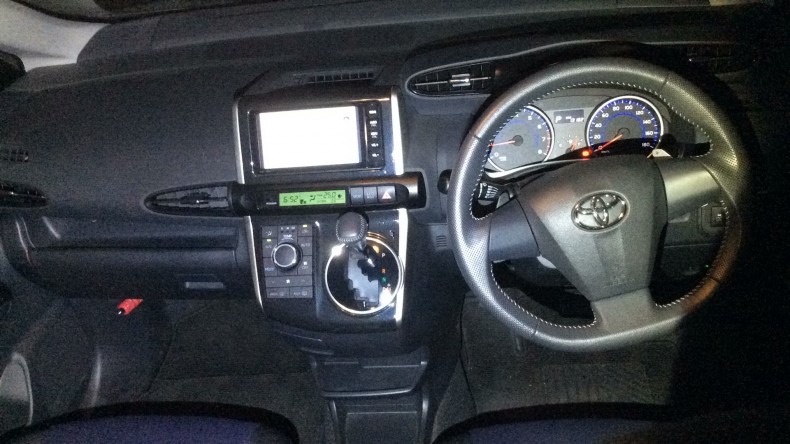 内装インパネ全体