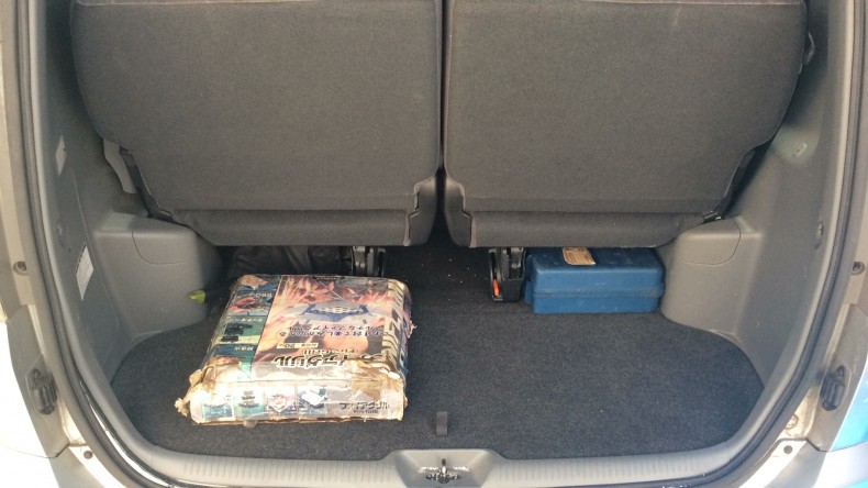 内装トランク