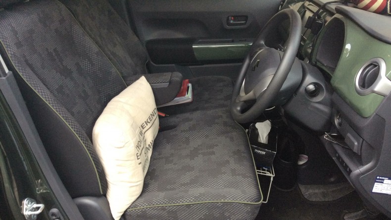 内装前方シート