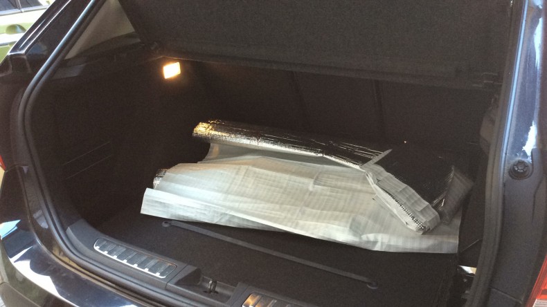 内装トランク
