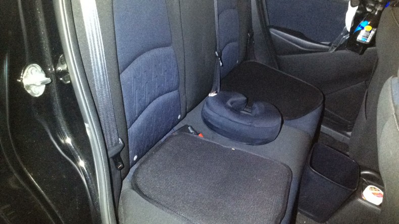 内装後方シート