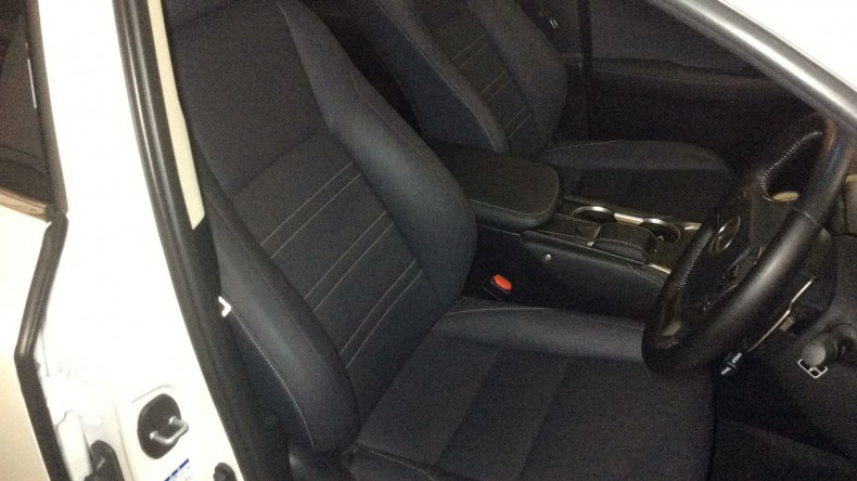 内装前方シート