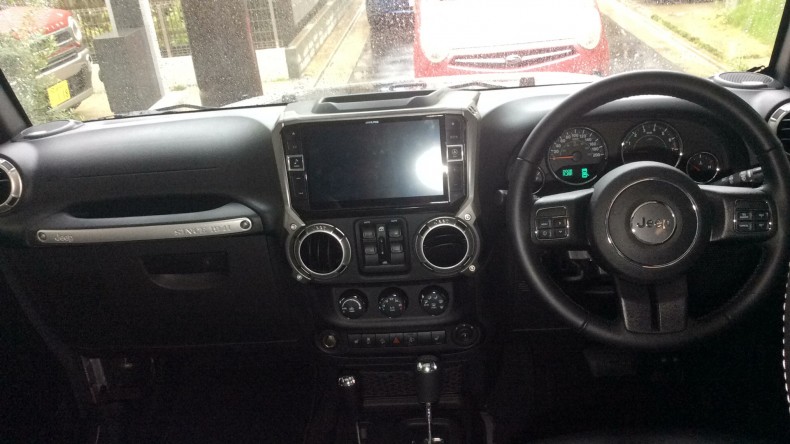 内装インパネ全体