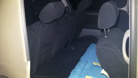 内装後方シート