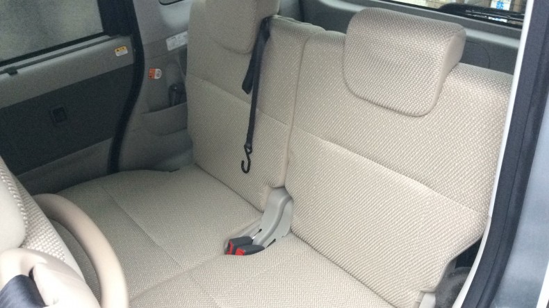 内装後方シート