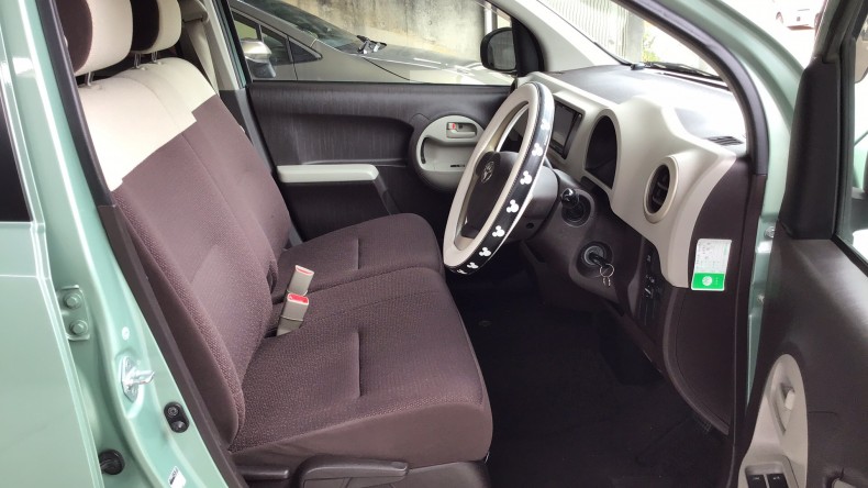 内装前方シート