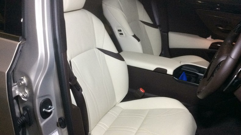 内装前方シート