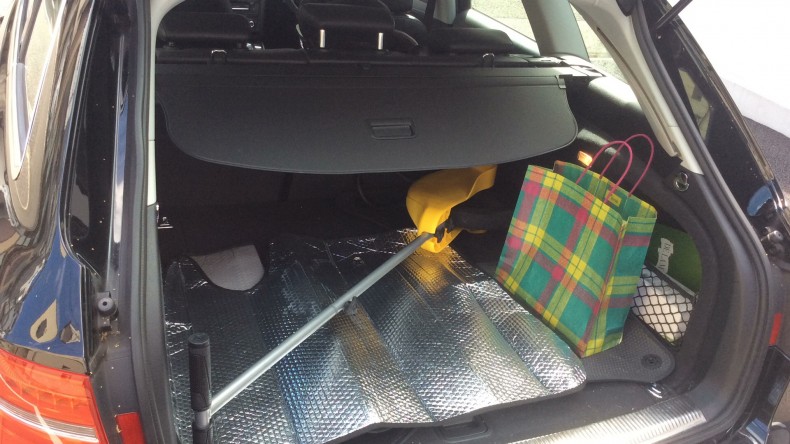 内装トランク