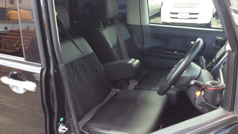 内装前方シート