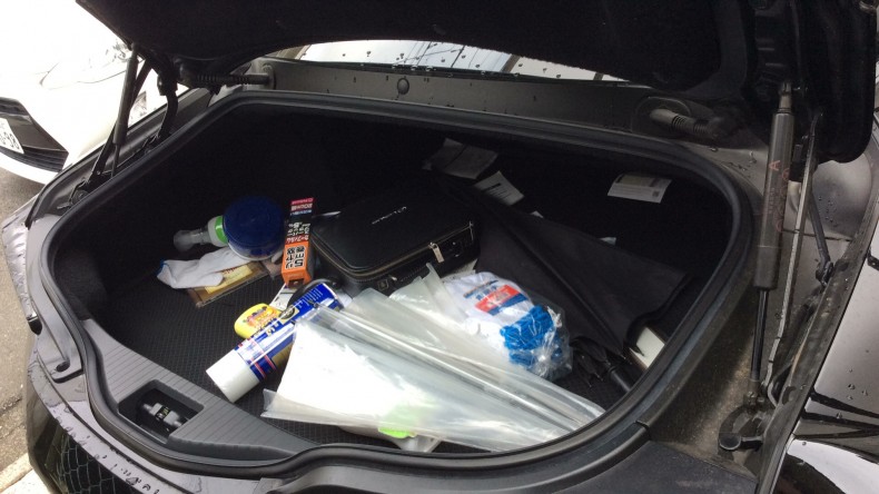 内装トランク