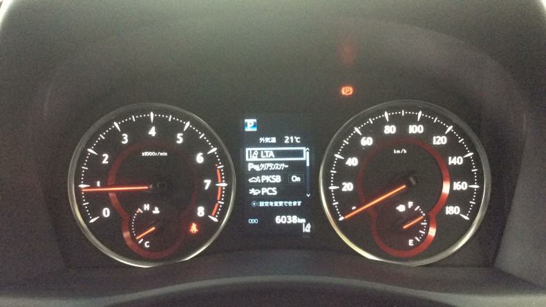 内装メーター