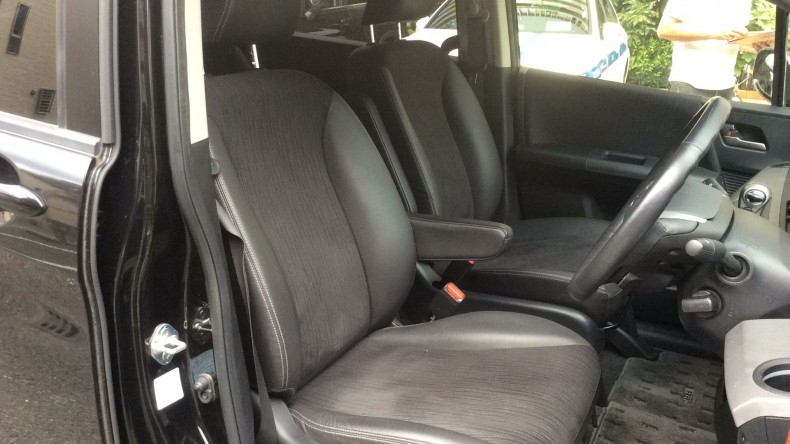 内装前方シート