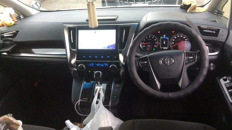 内装インパネ全体