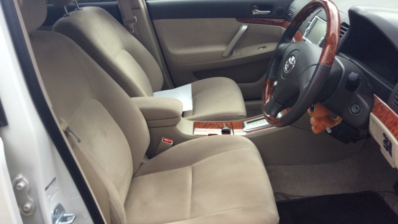 内装前方シート