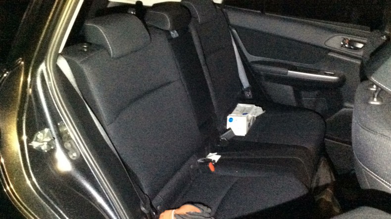 内装後方シート