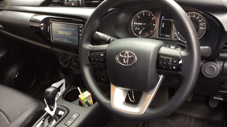 内装インパネ全体