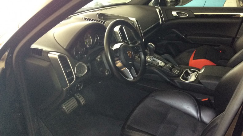 内装前方シート