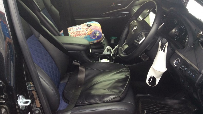 内装前方シート