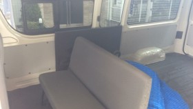 内装後方シート