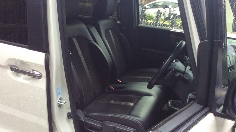 内装前方シート