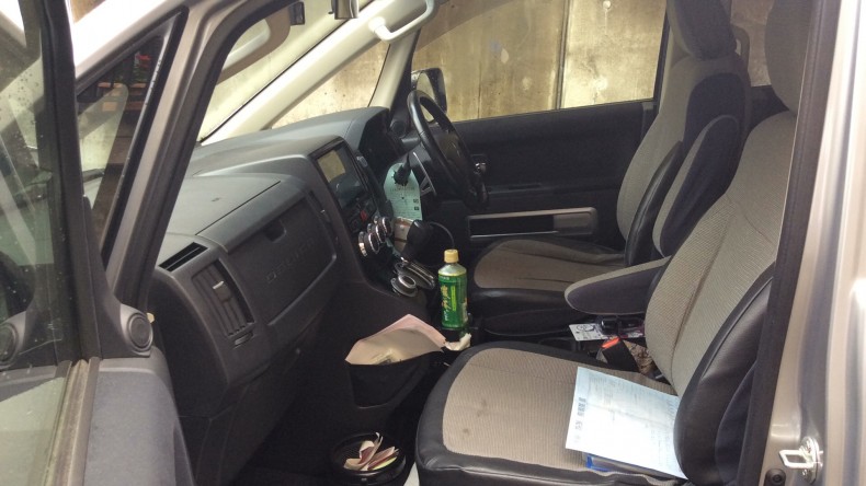 内装前方シート