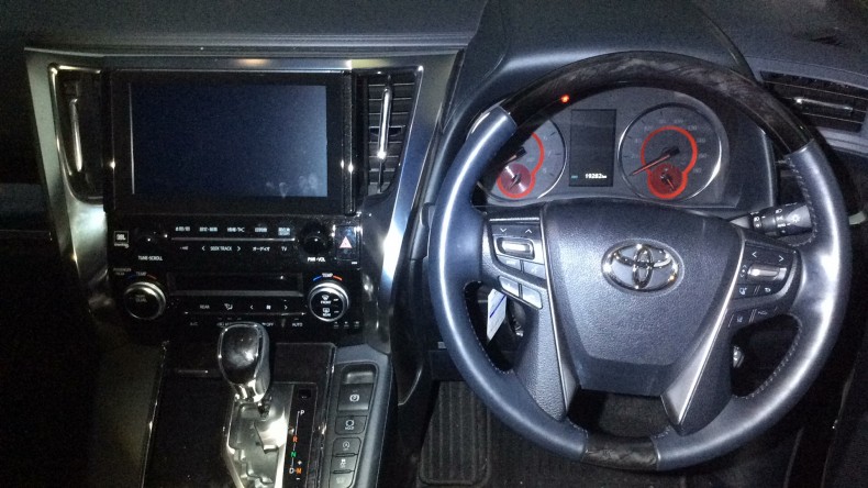 内装インパネ全体