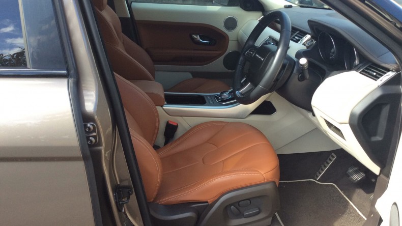 内装前方シート