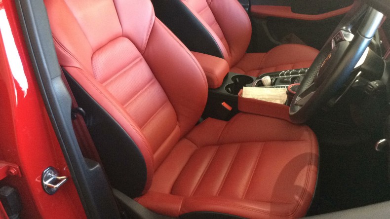 内装前方シート