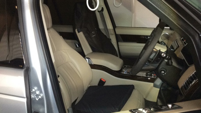 内装前方シート