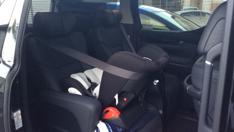 内装後方シート