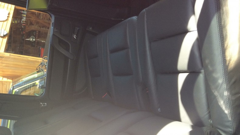 内装後方シート