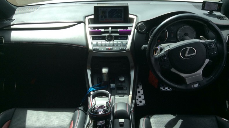 内装インパネ全体