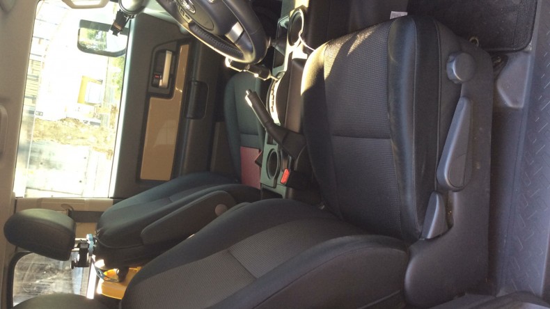 内装前方シート