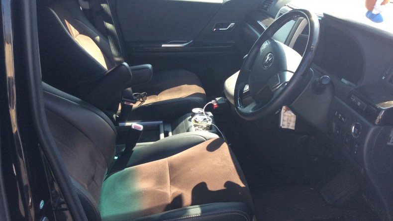 内装前方シート