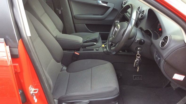 内装前方シート