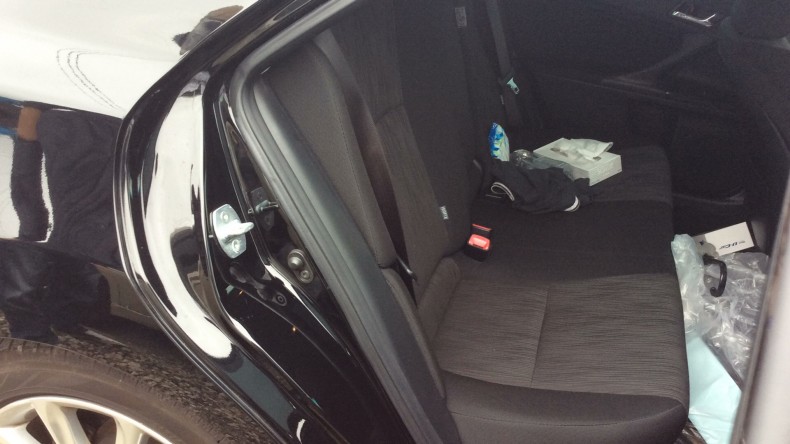 内装後方シート