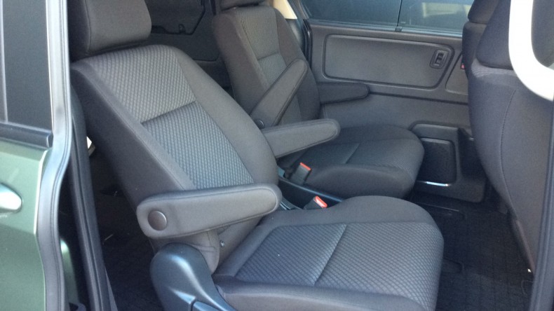 内装後方シート