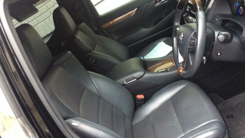 内装前方シート