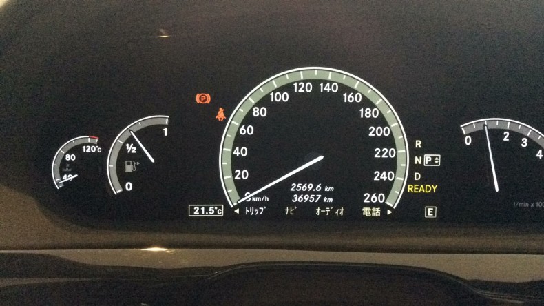 内装メーター