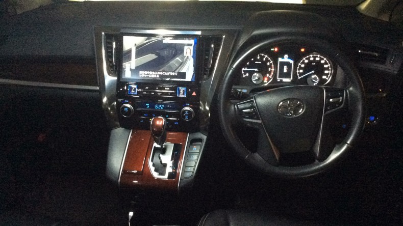 内装インパネ全体