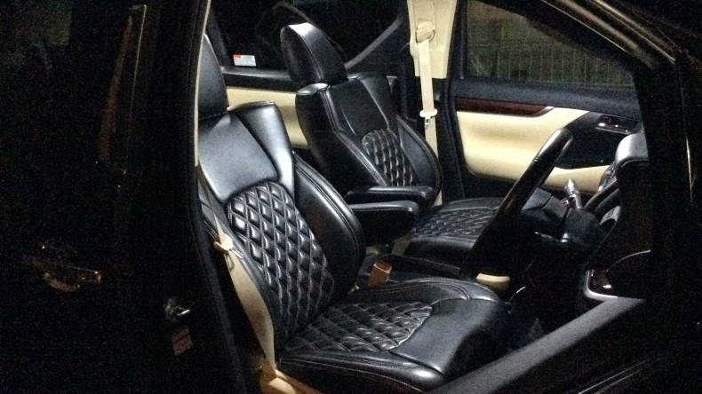 内装前方シート