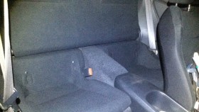 内装後方シート