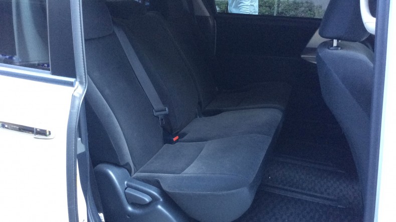 内装後方シート