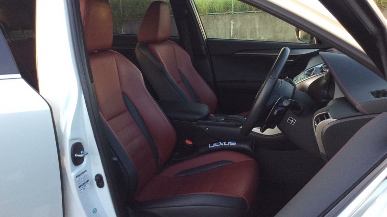 内装前方シート