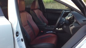 内装前方シート